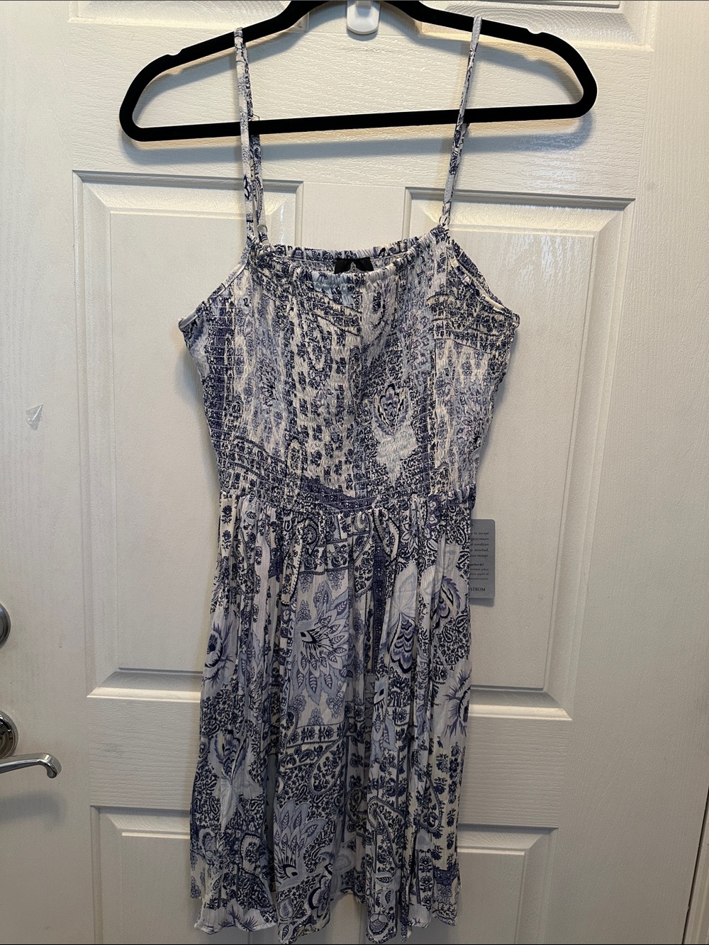 Nordstrom Angie Navy and White Printed Spaghetti-Strap Mini Dress Smocked Top L